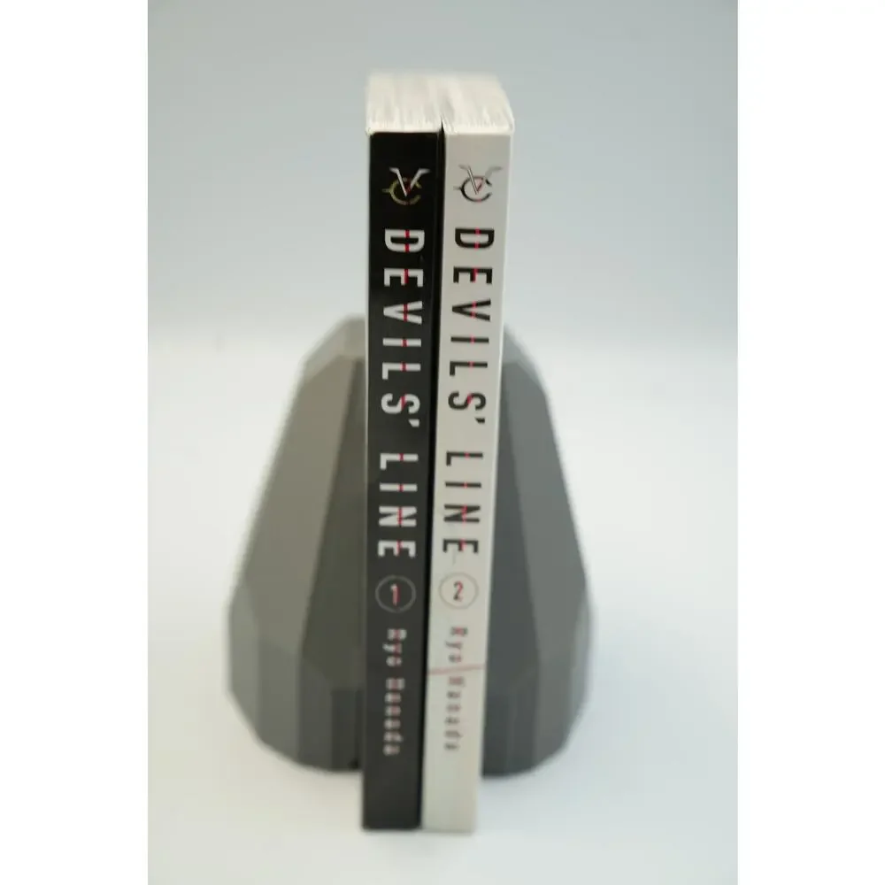 Devils’ Line Manga Vol 1–2 English Dark Vampire Romance by Ryo Hanada Vertical